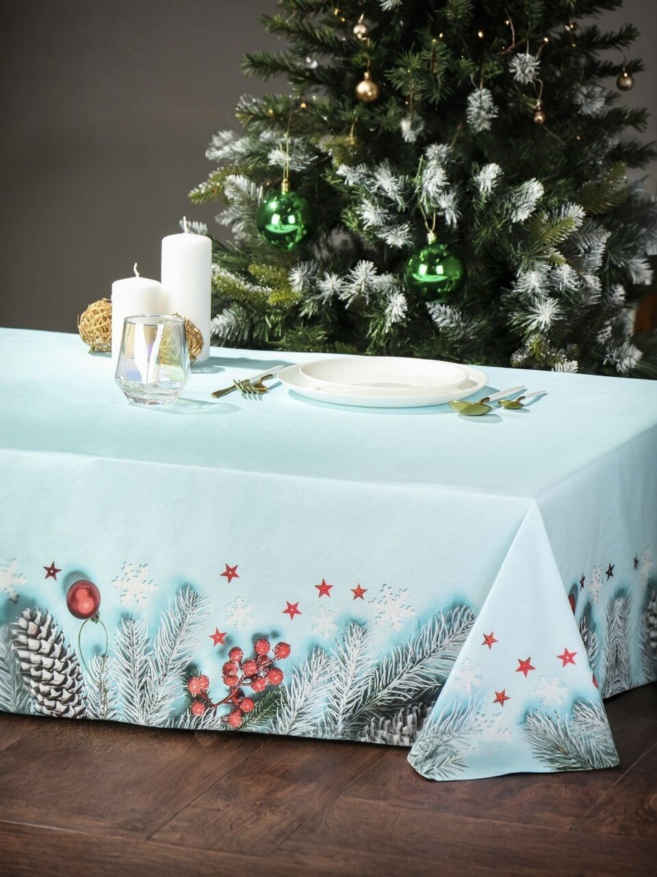 Скатерть 145х180 см, 100% хлопок, Шишки в инее
