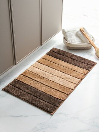 бежево-коричневый