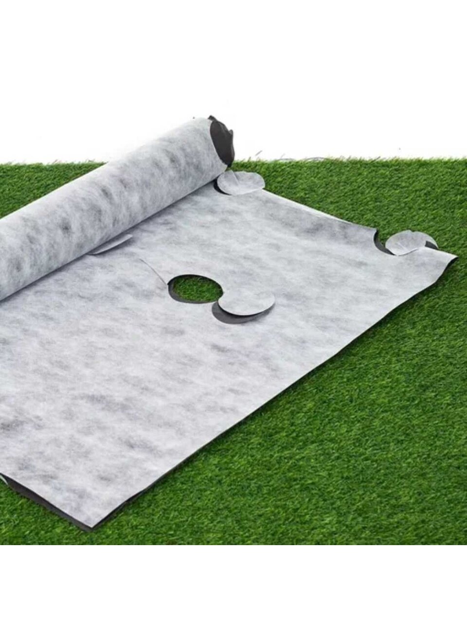 Материал мульчирующий Мульчаграм, 80 г/м2, Профф, 1.6х20 м, Агротекс, перфорированный, 3 шах 30х30х8 см, бело-черный, 32.01.17.05.24.080.0020.1600.00