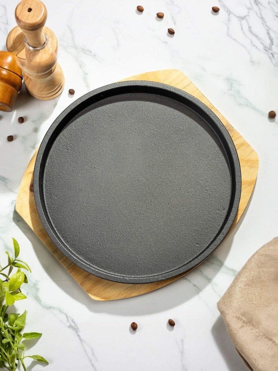 Сковорода чугун, 25.6х2 см, с подставкой, Y4-8876