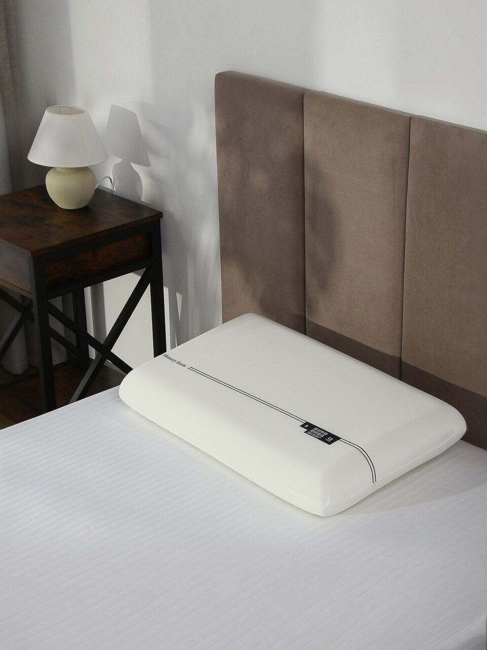 Подушка ортопедическая, 40х60х12, с эффектом памяти, мягкая, Silvano, A220007