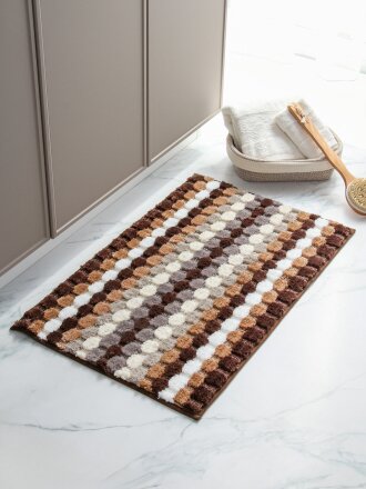 коричневый