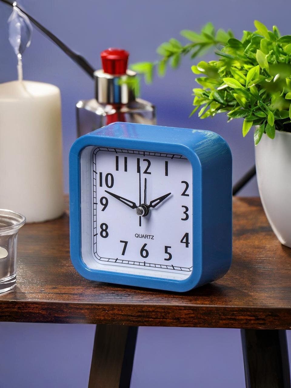 Часы-будильник настольные, 9.7х9.7 см, квадратные, пластик, в ассортименте, Классик, Y4-5210