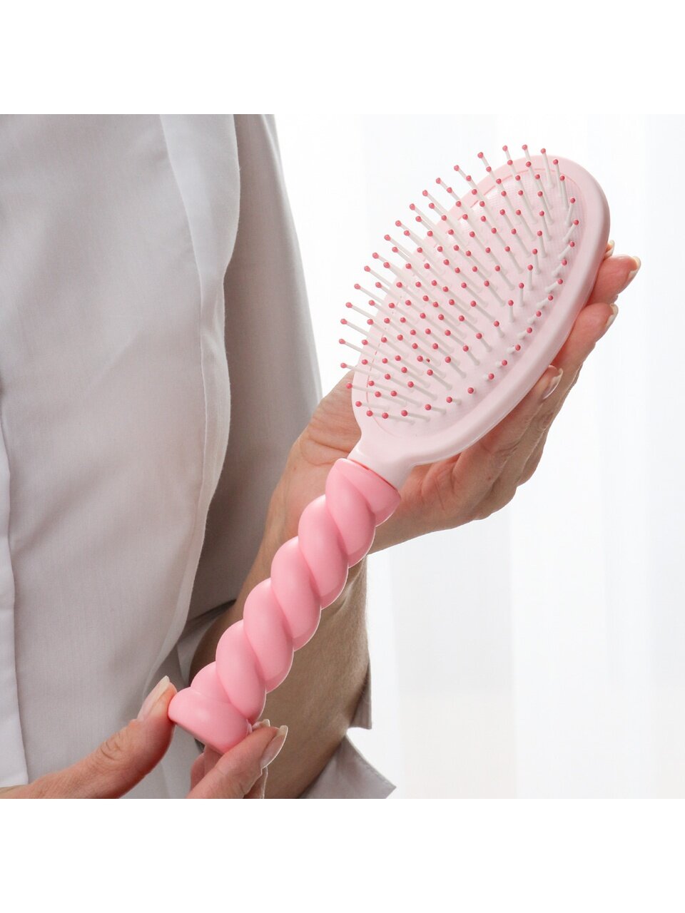 Расческа массажная, 23.3х7 см, пластик, пластиковая ручка, овальная, с фигурной ручкая, A100058
