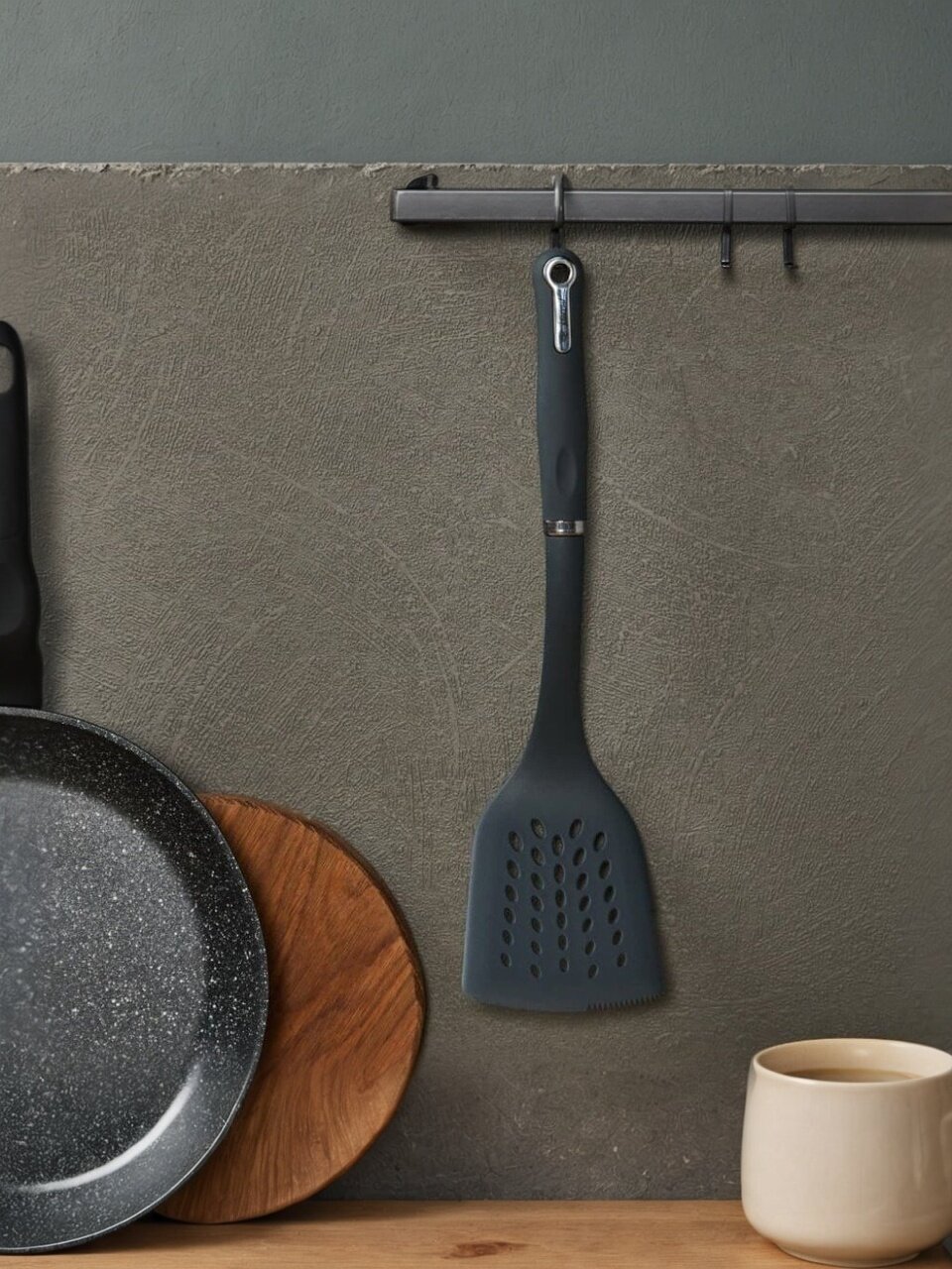 Лопатка кулинарная нейлон, 35 см, с прорезями, навеска, Ivlev Chef, Fusion, 881-224