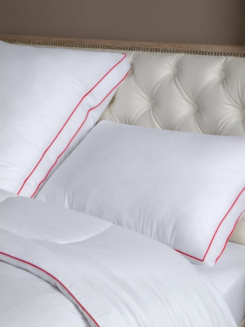 Подушка 50 х 70 см, Заменитель лебяжего пуха, Airy, чехол 100% хлопок, кант, Verossa, 791082