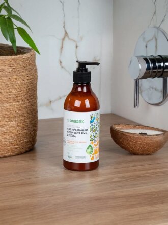 Крем для рук и тела, Synergetic, Карамельное яблоко и ваниль, увлажнение, питание, 380 мл