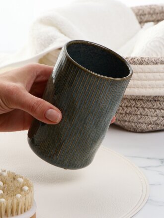 голубой перламутровый