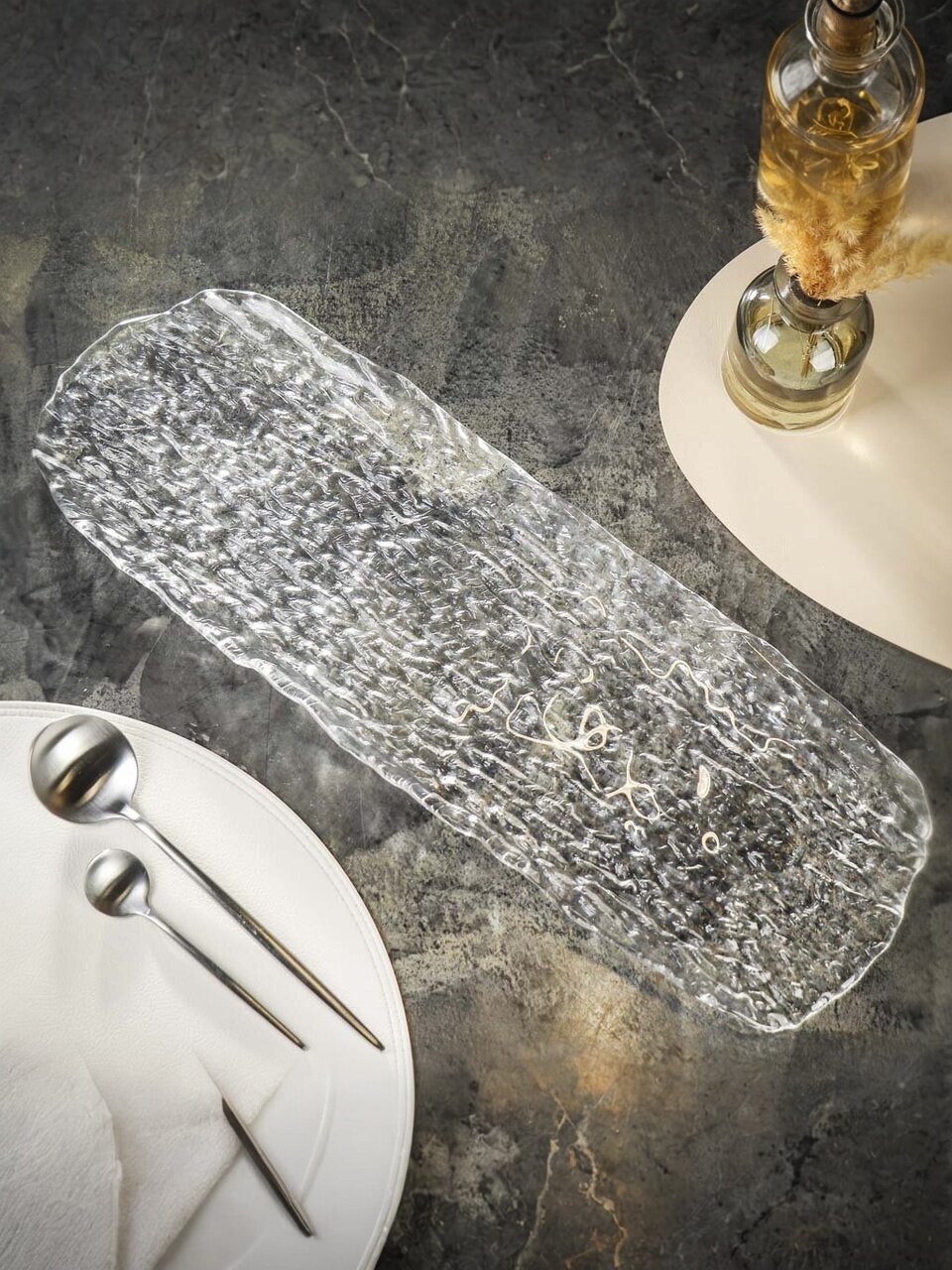 Блюдо стекло, фигурное, 48х18х1.5 см, Y4-6580