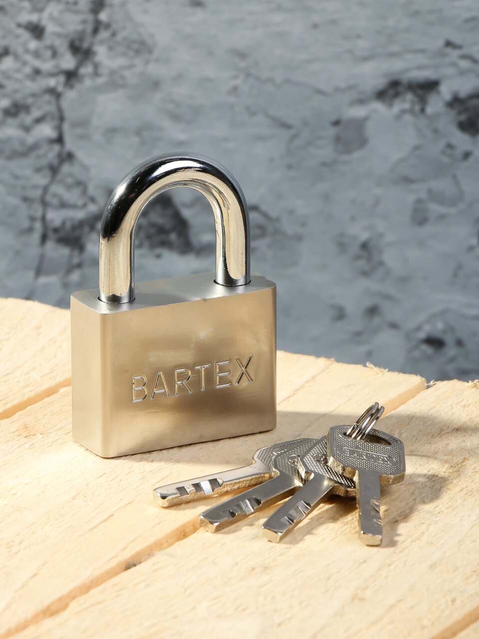 Замок навесной BARTEX стальной 50мм Никель, антикоррозионное покрытие, блистер, 4 ключа, 504669