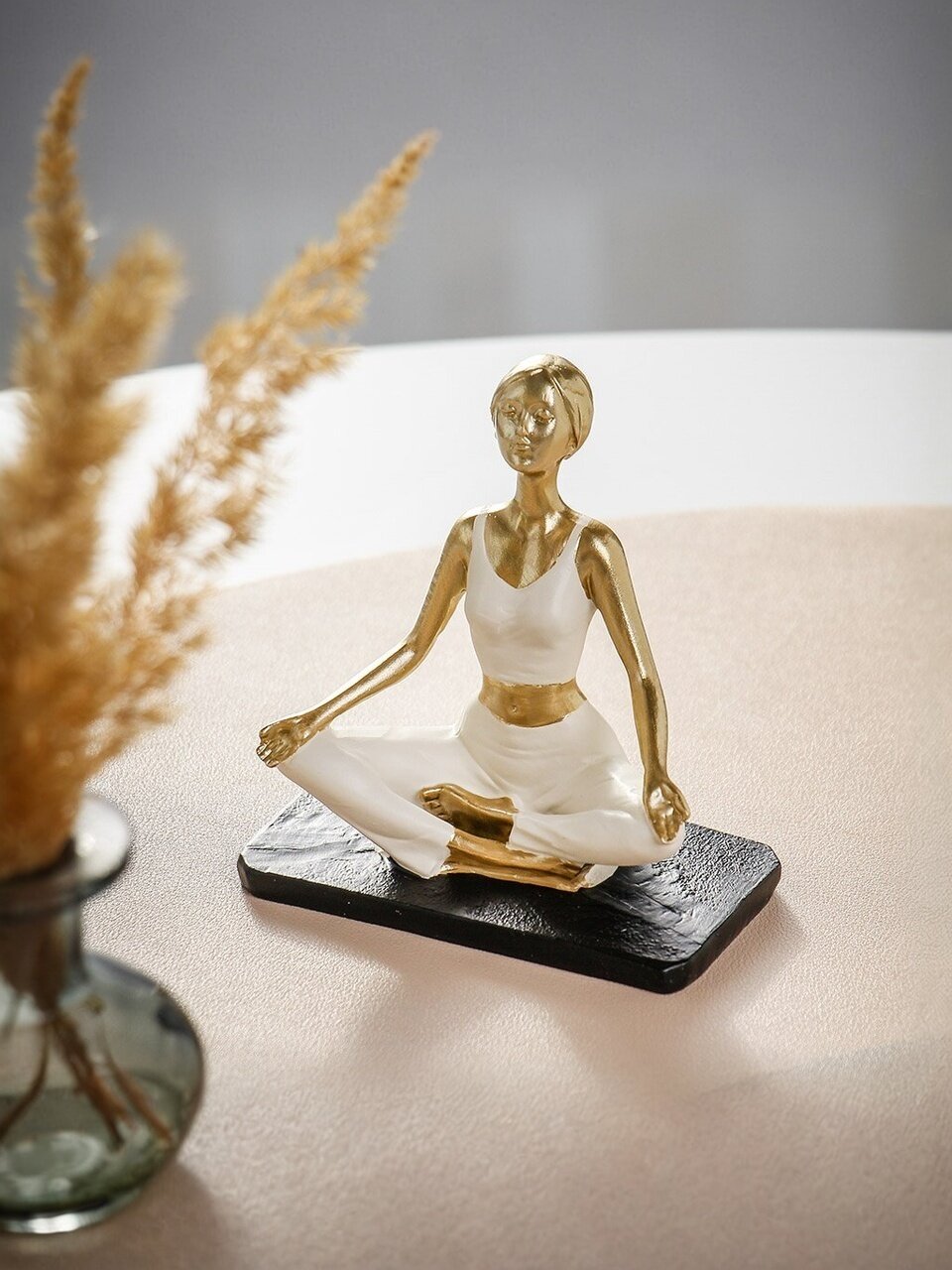 Фигурка декоративная полистоун, Йога, 9.8х5.8х10.5 см, A020259