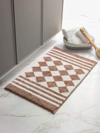 бело-бежевый