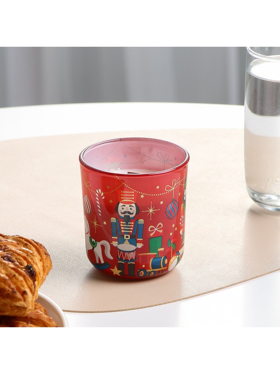 Свеча ароматизированная, 8х9 см, в стакане, Bartek Candles, Щелкунчик, 150 гр, с деревянным фитилем