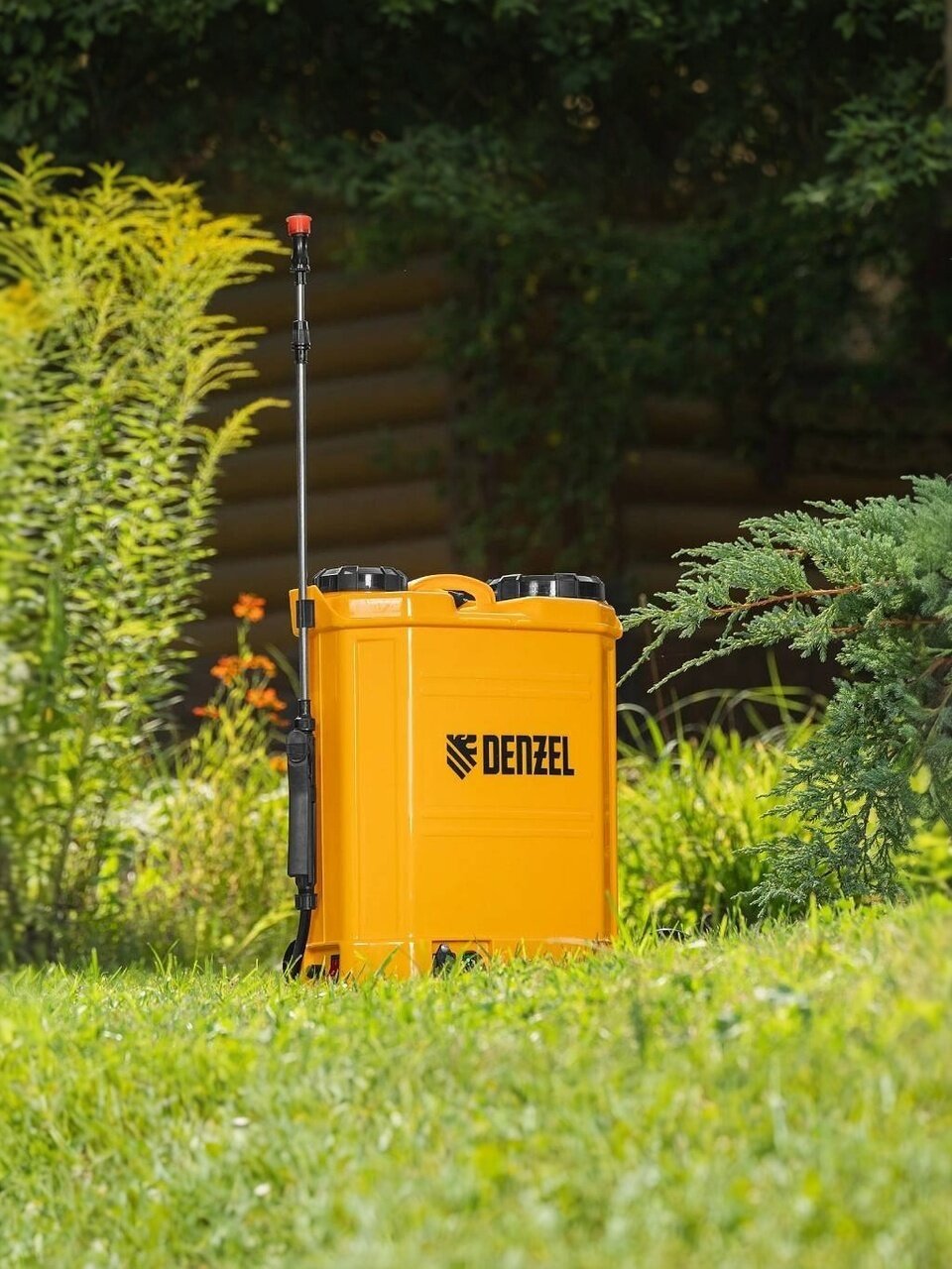 Опрыскиватель аккумуляторный, Denzel, 16 л, 8 А.ч, 12 В, пластик, ранцевый, щелочной аккумулятор, D-16LA, 64789