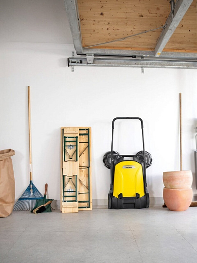 Машина подметальная Karcher, S 4 Twin, 2400 м²/ч, 680 мм, 20 л, 1.766-360.0