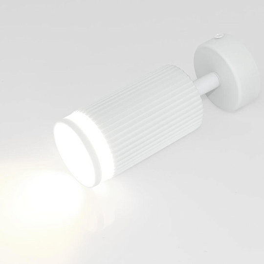 Светильник на основании General Lighting Systems, Полосы, 50 Вт, GU10, на 1 лампочку, IP20, d5.5х6х10 см, боковое рассеивание, Спот, белый, 661875