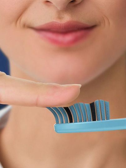 Зубная щетка Oral-B, Colors, средней жесткости, 4 шт, 0051021046