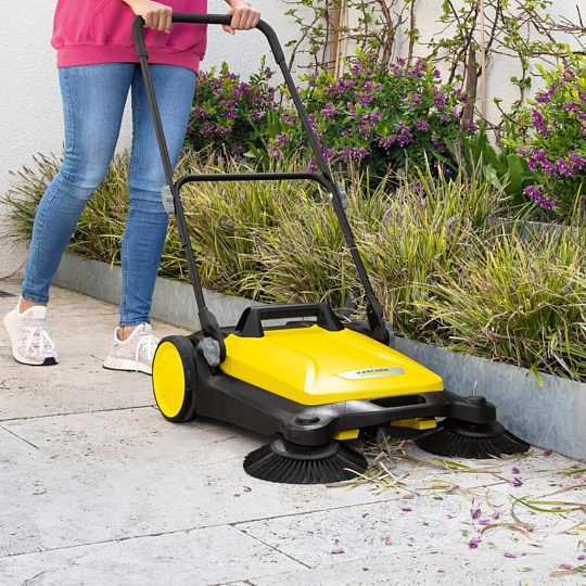 Машина подметальная Karcher, S 4 Twin, 2400 м²/ч, 680 мм, 20 л, 1.766-360.0