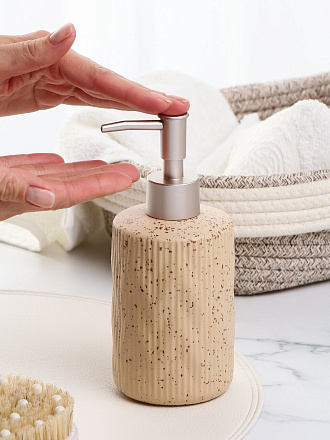 Дозатор для жидкого мыла, керамика, 7.3х7.3х17.5 см, бежевый с вкраплением, Y4-9836
