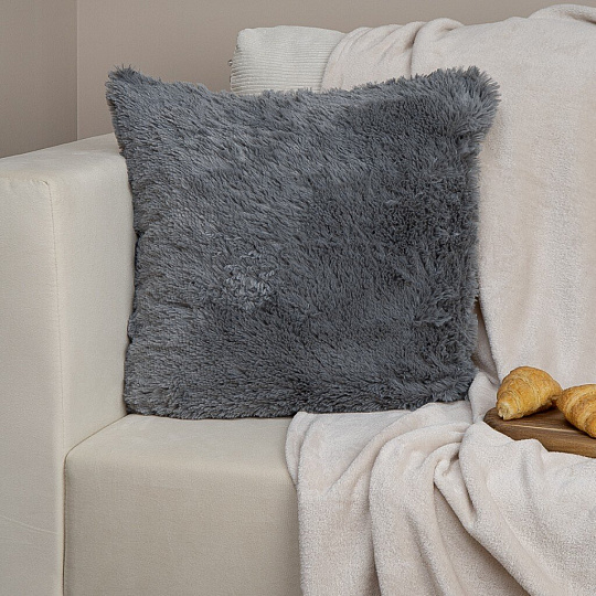 Наволочка декоративная Buenas Noches, Fn072GY3 ДВ 17-0000, искусственный мех, 100% полиэстер, 40х40 см, 28957