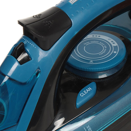 Утюг Eurostek, EEI-2600, 2600 Вт, керамика, вертикальное отпаривание, противокапельная система, 1.8 м