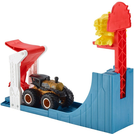 Игровой набор Hot Wheels, Monster Trucks Поединок в воздухе, GCG00