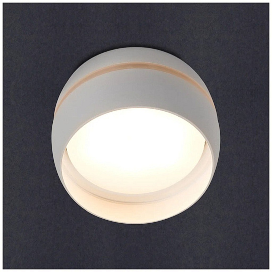 Светильник накладной General Lighting Systems, Чаша, 50 Вт, GX53, на 1 лампочку, IP20, 9х9х5 см, боковой рассеиватель, Спот, белый, 661339