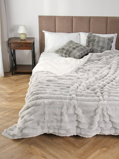 Покрывало евро, 240х260 см, 100% полиэстер, верх ткань 460 гр/м, низ ткань 200гр/м, Silvano, Кролик, серое