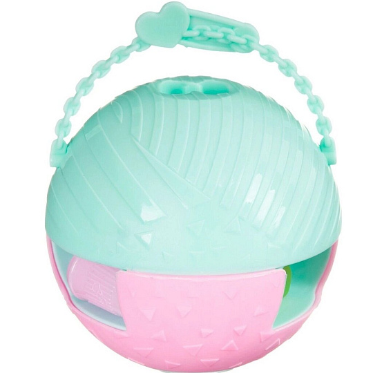 Куколка Bondibon, Oly в шапочке-ушанке, 10х10х10 см, с животным и аксессуарами в шаре, ВВ3891