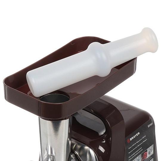 Мясорубка электрическая BRAYER, BR1601, 1300 Вт, реверс, 1.5 кг/мин, пластик, 4 насадки, с отсеком для хранения насадок