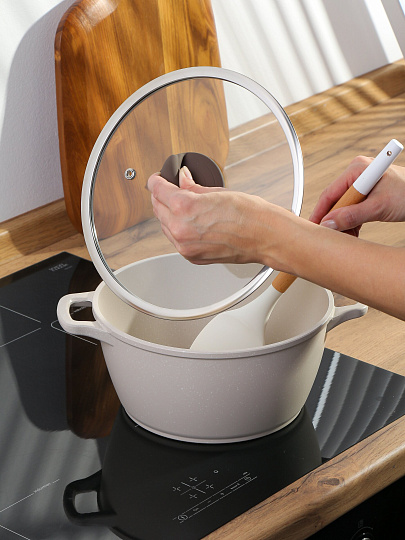 Кастрюля алюминий, антипригарное покрытие, 3 л, крышка стекло, Гурман, Pollen light, ГМк303 ПЛИ, индукция