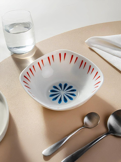 Салатник стеклокерамика, квадратный, 14х5 см, 0.4 л, Кассиопея, Daniks