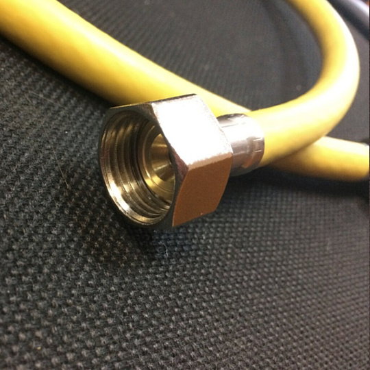 Подводка для газа 1/2''х1.2 м, г-ш, ПВХ, ELKA