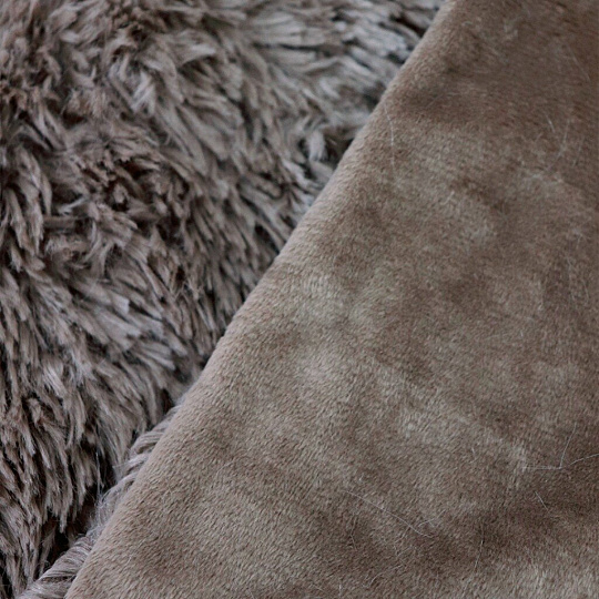 Наволочка декоративная Buenas Noches, Fn072BR2 ДВ 18-1017, искусственный мех, 100% полиэстер, 48х48 см, коричневая, 8 294