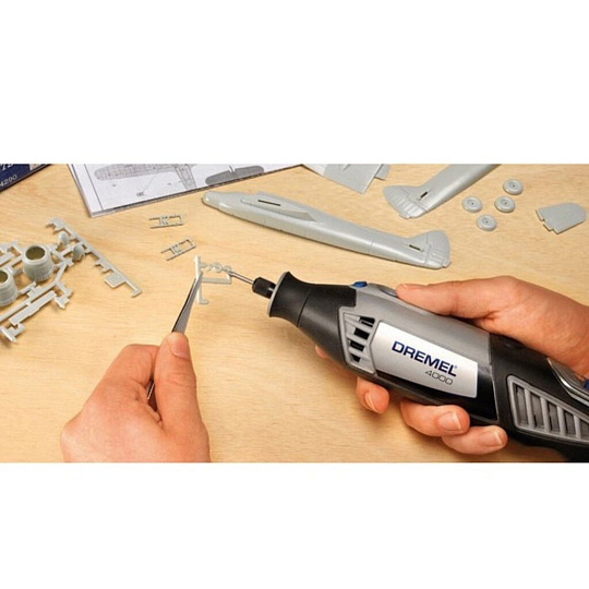Многофункциональный инструмент Dremel, 4000, цанговый патрон, 175 Вт, 1 скорость, 45 насадок