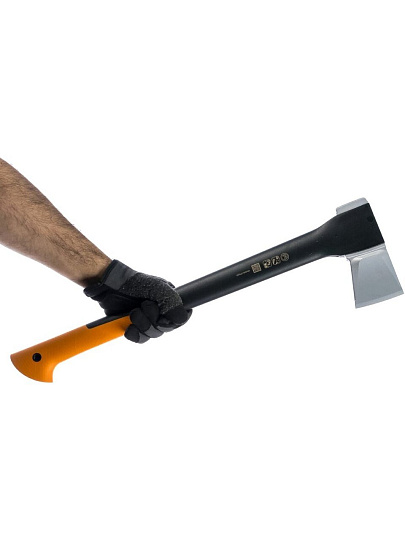 Топор-колун Fiskars, M X17 X-series, FiberComp, обрезиненная, 1.5 кг, 652 мм, с чехлом, 1015641