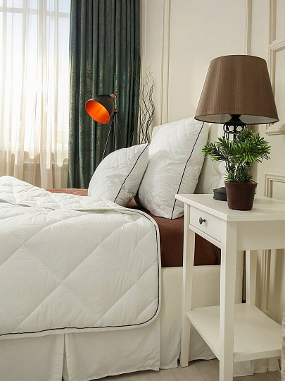 Одеяло евро, 200х220 см, Hotel collection, Файбер 100% полиэстер, 350 г/м2, зимнее, чехол 100% хлопок, кант, IVVA