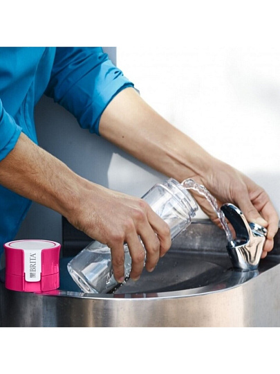 Фильтр-бутылка Brita, Fill&Go Vital, для холодной воды, 1 ступ, 0.6 л, розовый, 1021525