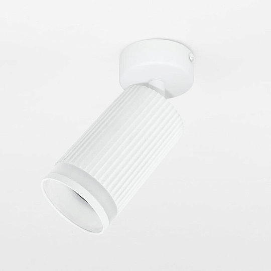 Светильник на основании General Lighting Systems, Полосы, 50 Вт, GU10, на 1 лампочку, IP20, d5.5х6х10 см, боковое рассеивание, Спот, белый, 661875