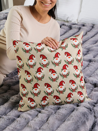 Чехол на подушку Дед Мороз, 100% полиэстер, 43 х 43 см, бежевый, декоративный, A130010
