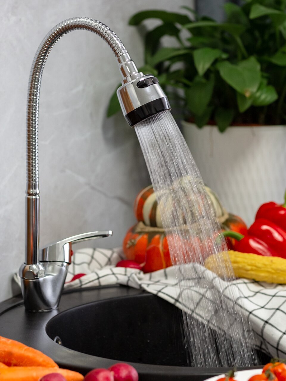 Смеситель для кухни, Gota Rocio, гибкий излив, с картриджем, хром, 105042-GR