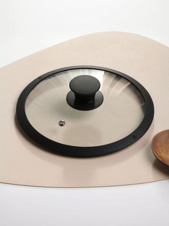 Крышка для посуды стекло, 18 см, Daniks, черная, с силиконовым ободом, HA18B