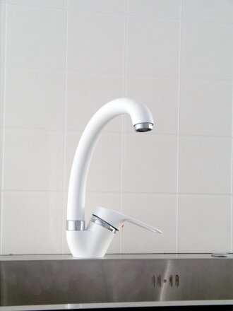 белый камень, хром