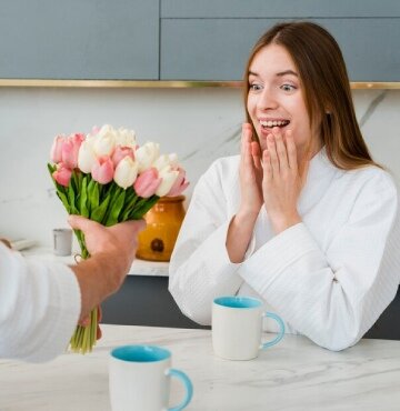 Подарки жене на 8 марта