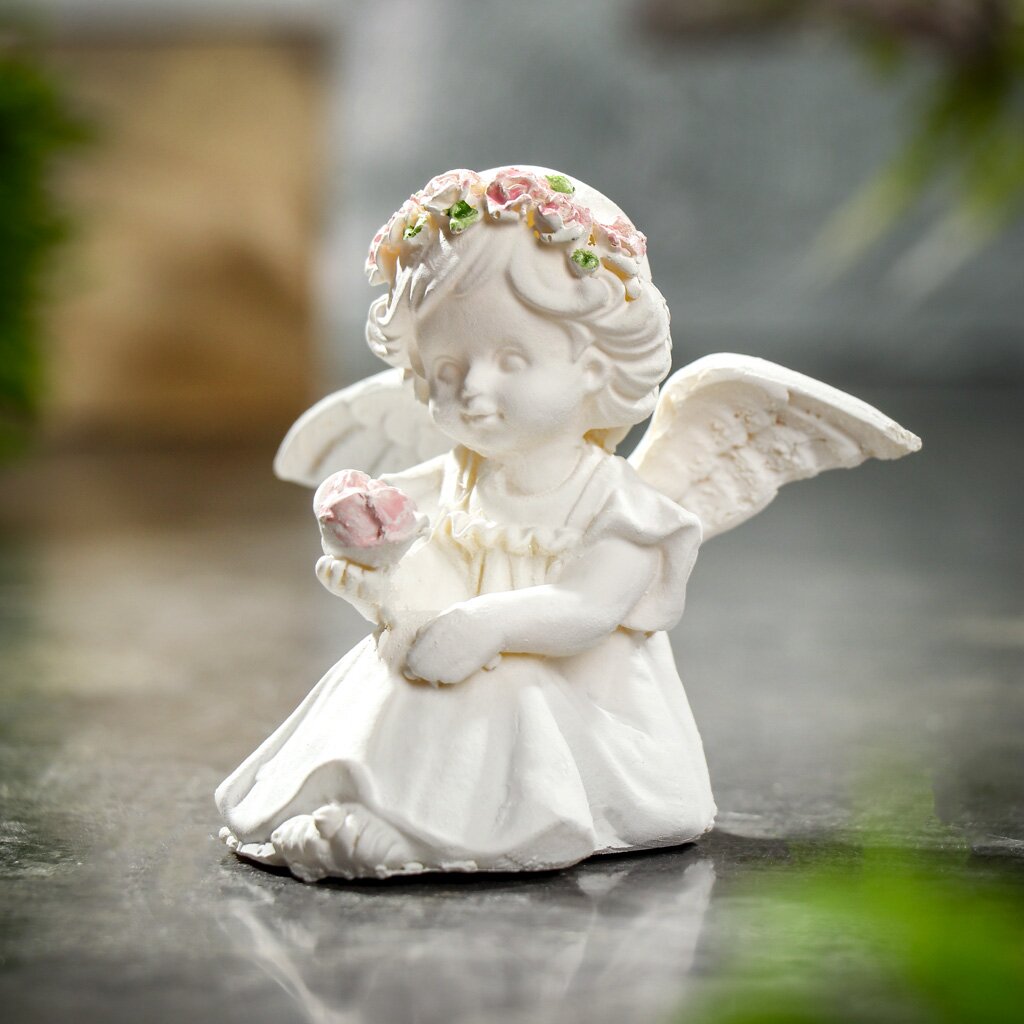 Фигурка декоративная полистоун, Ангелочек с цветком, 8х6х8.5 см, Y4-3537 ангелочек