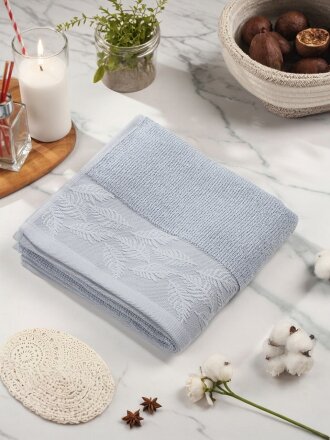 серо-голубой