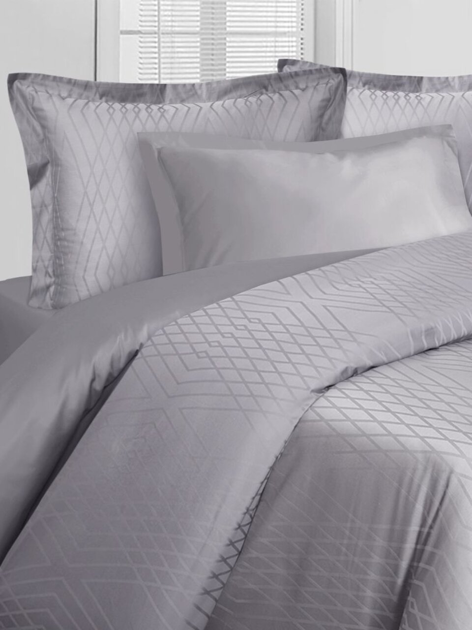 Постельное белье евро, простыня 240х260 см, 2 наволочки 70х70 см, 2 наволочки 50х70 см, пододеяльник 200х220 см, Mona Liza, сатин-жаккард, Mona Liza Royal, Royal Грань серебристая