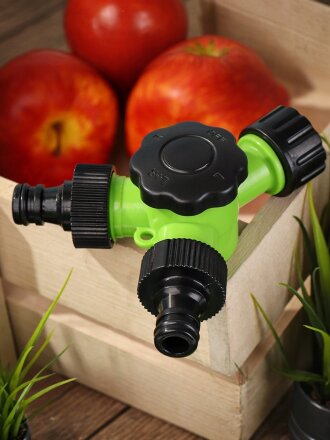 Распределитель для шланга 3/4", быстросъемный, 2-х канальный, с регулировкой подачи воды, быстросъемный, на кран с наружной резьбой 3/4", Grandy, JS-389