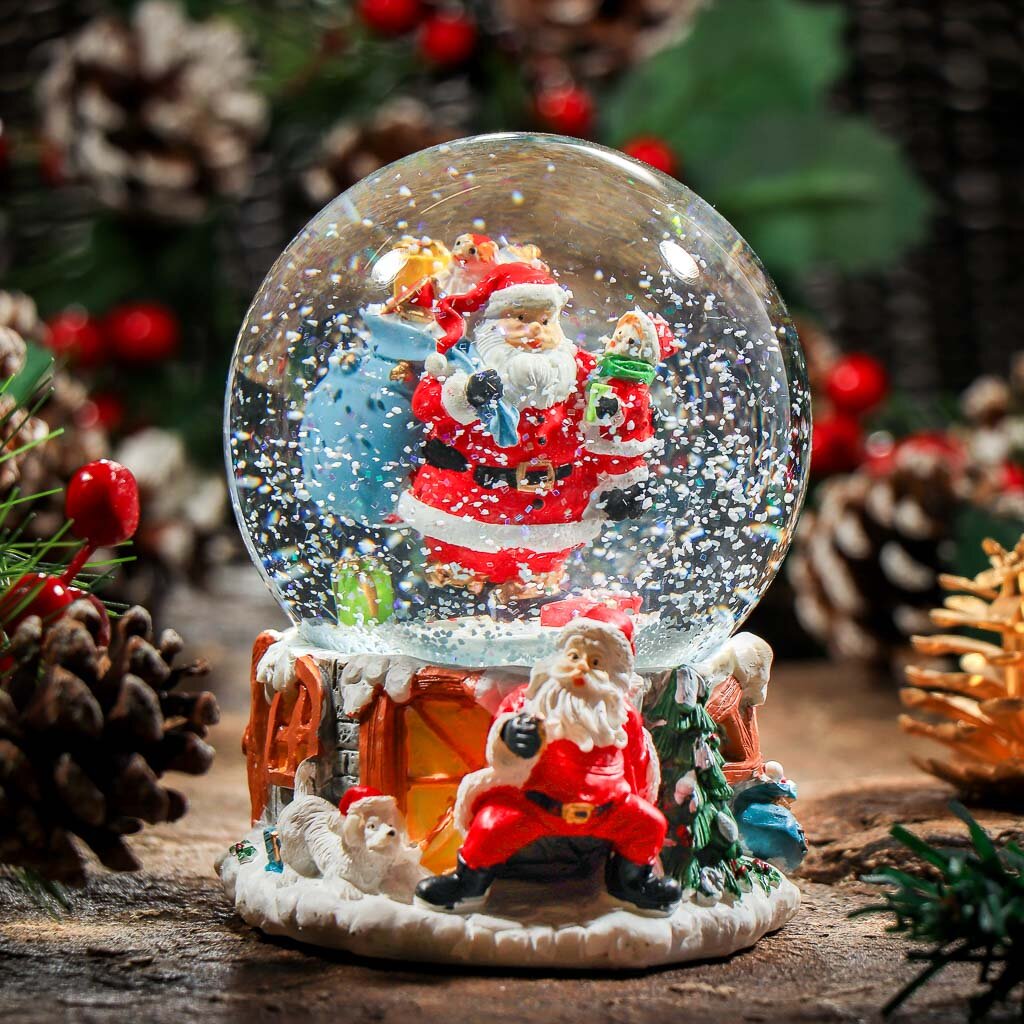 Фигурка декоративная Шар водяной со снегом, 11х10х14 см, Y4-4231 венок рождественский 40 см с шишками заснеженный syhha 0823076