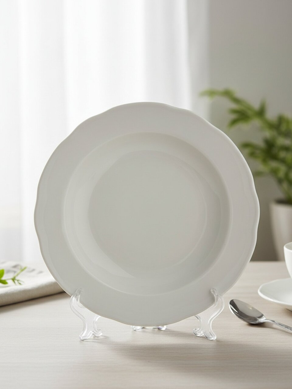 Тарелка суповая, фарфор, 24 см, круглая, Вырезной край Белая, Дулевский фарфор, 02986